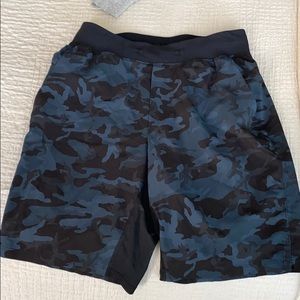 Men’s lululemon shorts